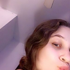 Meet your Posher, Caleigh